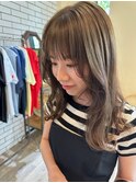 【オリーブグレージュ】人気のくすみカラー クセ毛風パーマ