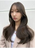 韓国ヘア　レイヤーカットオリーブグレージュ