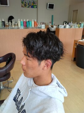 シャンプーボーイ 佐世保駅前店(SHAMPOO BOY) センターパート　ソフトツイスト　シャンプーボーイ佐世保駅前店