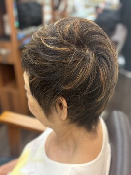 リベーヌプラス 絶壁解消/ひし形/くびれ/斜めバング/60代50代/ハイミセスヘア1C