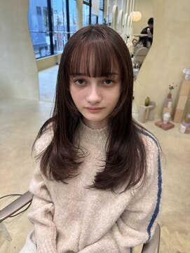 スニュウ(snuw) レイヤーカット/透明感カラー