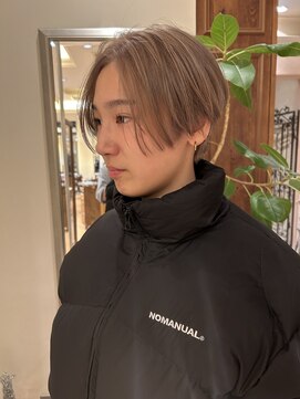 ビュートリアム265(BEAUTRIUM 265) ハンサムショート/前髪なし/ハイライト/ショートヘア/銀座有楽町