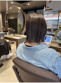 【極細ハイライトで白髪ぼかし】切りっぱなしボブグレージュ
