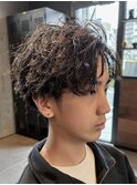 サイドパート×ツイストスパイラルパーマ
