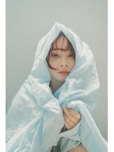 独自の調合でうるさらエステカラー！カラーにプラスするだけで艶感、髪の柔らかさuP!