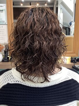 ビューティアンドエステティック テルミー 鴻池店(BEAUTY&ESTHETIC Tell me) パーマ