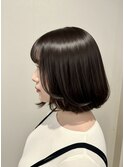 王道似合わせ外はね大人ボブ