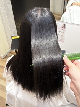 リタ(Lita.) 髪質改善ストレート