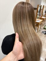 アンソメット 上津店(UN SOMMET)&nbsp;白髪ぼかしハイライト