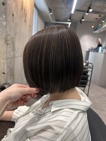 カルゥグラッシー(KALOU glassi)&nbsp;ぱつっとボブ◎ナチュラルハイライト《高倉》