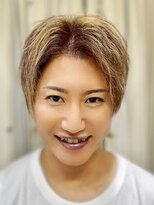 ラベルヴィ(La belle vie)&nbsp;触覚カットでイメチェン