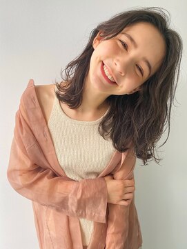 エディット トウキョウ(e.dit tokyo) 【MILK/MURIEL macoto】フリンジウェーブの大人かわいいパーマ