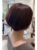 アイ(I.)&nbsp;乾かすだけでシルエットの綺麗な前下がりショートボブ　川口