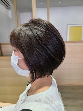 ヘアサロン R3 お手入れ簡単ショートヘア23