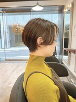 エイト プラット 渋谷2号店(EIGHT plat)&nbsp;前下がりハンサムショート　アースカラー　9/16