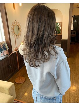 ノーマン(NORMAN) 抜け感グレージュカラー(Mine)