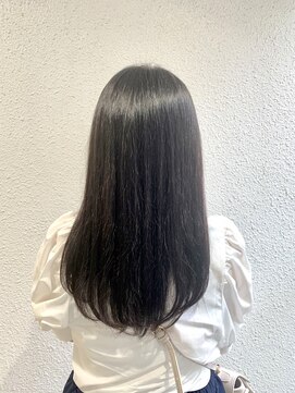 リバティ 吉祥寺(Liberty) 毛先レイヤーカットスタイル