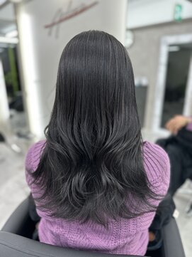 アルドーレ(Ardore) この冬大人気の暗くても透明感のあるダークグレージュ