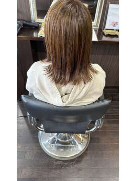 髪の美院 シャルマン ビューティー クリニック(Charmant Beauty Clinic) 外ハネヘアー