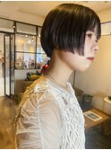 小顔に見えるフェザーショート〔表参道/青山 drop〕