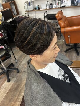 モゾカ(mozoca) ショート刈り上げ