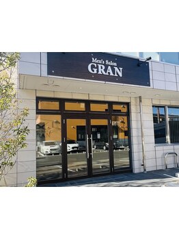 【オシャレを極めたMENS PRESENTS★】贅沢な完全個室空間であなただけのサロンタイムをお過ごしください！