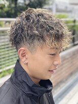 刈部倶楽舞&nbsp;ツイストスパイラル/スキンフェード/メンズパーマ