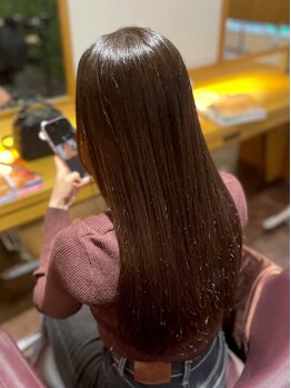 ガーナ(GANA)の写真/Varijoieトリートメントで今までにない手触りの違いを実感◎滑らかな質感×まとまりのある扱いやすい髪に♪