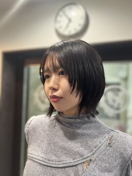 ヴィヴカウンター(VIVE counter) 切りっぱなしのウルフボブ◎