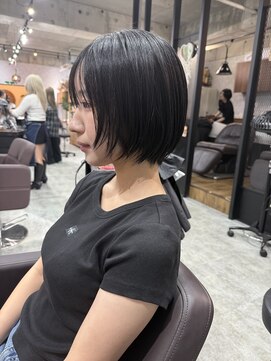 シールドヘアー 沖縄 新都心(C'LD Hair) 那覇美容室/おもろまち美容室/顔まわり/レイヤー/ショートボブ
