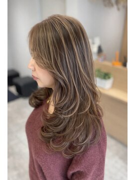 アヴァンス 京橋店(AVANCE) 着物ヘア/ダークアッシュ/ミディアムレイヤーカット/京橋