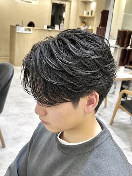 アイトーキョー 横浜(AI TOKYO) 王道フェザーパーマ