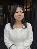 ニュートライズ(NEUTRIZE) くびれシルエットが可愛い透明感グレージュ