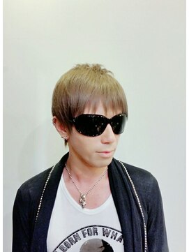 ヘアーアンドメイク ルシア(hair&make Lucia) Gackt風ショート