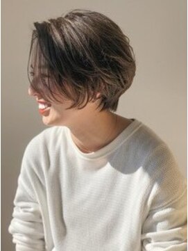 トリオ(TRIO.) Natural Short Bob