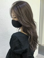 ジーナ 渋谷駅前(Zina)&nbsp;大人っぽ 外国人風 グレーパープル