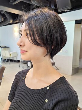 クルー(Creww KYOTO) 前髪長めのハンサムショートボブ