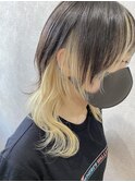 抜きっぱなしブロンドインナーカラーミディアムウルフ