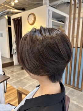 パル(PARU) 前下がりショート