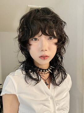 ナループロアツム(Nalu pu loa Tsum) ウルフパーマ/マレット/マレットパーマ/マレットヘア/ウルフ