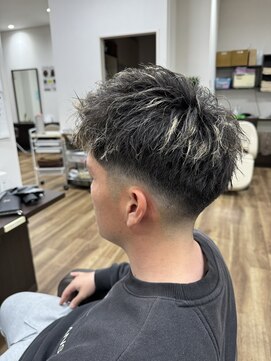 ヘアースペースバリエーション(HairSpace Variation) フェード