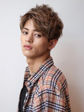 マイラ 銀座(myla) スーツ短髪ツーブロック束感モテるハイトーンシークレットパーマ