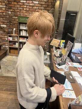 ビハツヤ(BIHATSU-YA) ミルクティーベージュカラー