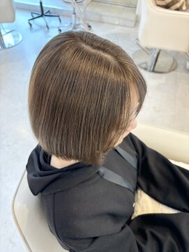 スペックホルダーミミ(Spec Holder mimi) シアーベージュ