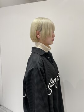 エアー 横浜(AIR) 【湯田】ホワイトブロンドミニボブ