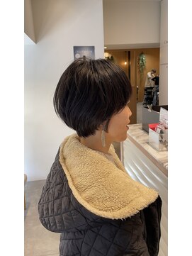 襟足スッキリお手入れ簡単ショートヘア