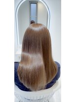 ジュエル(JEWEL)&nbsp;上品オリーブグレージュ　髪質改善　トリートメント　ヘッドスパ