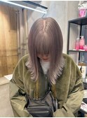 馴染むハイトーンシルバーセピアグレージュ