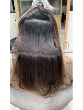 アム 表参道(am) 小顔薄めバンググレージュレイヤーロング前髪パーマ黒髪