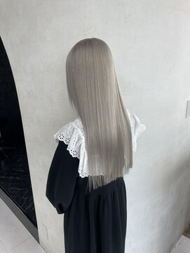 ミスラグジュアリー(Miss Luxury) White silver